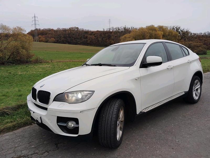 Weiß Gebraucht 2011 BMW X6 SUV | 12.900 € - Bild 1/4