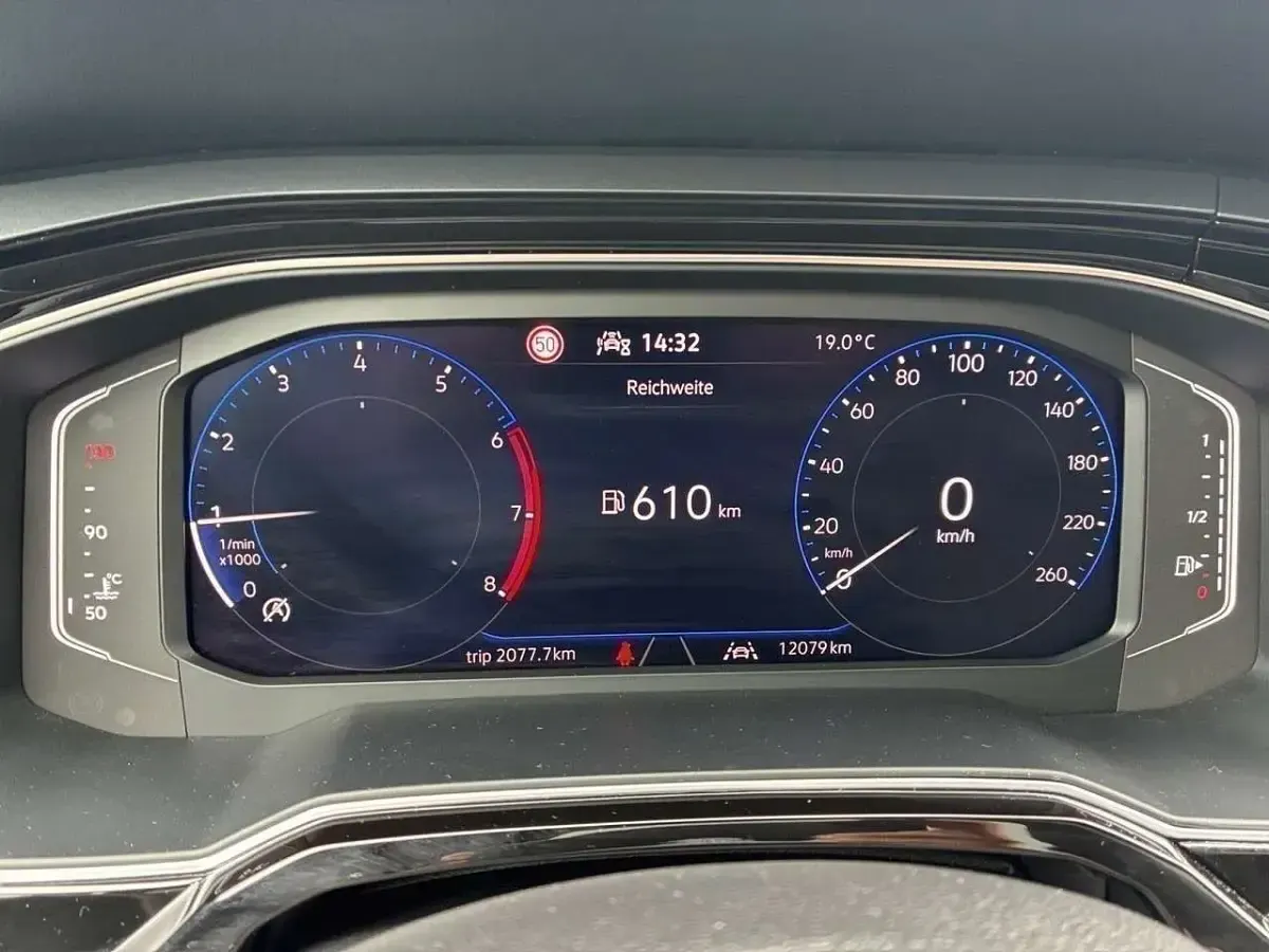 Gebraucht VW Taigo R-line 116 PS (85 kW) 2025 Schwarz SUV