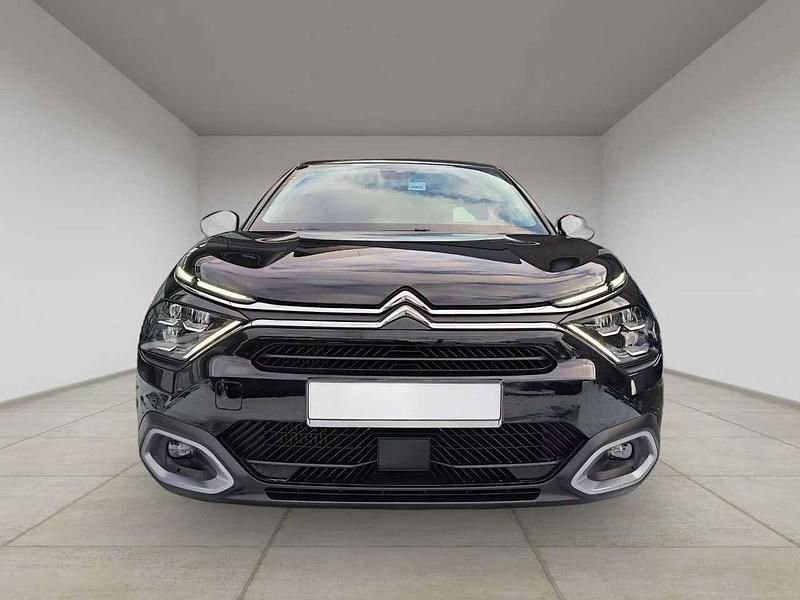 Gebraucht Citroën C4 Shine 131 PS (96 kW) 2023 Schwarz SUV