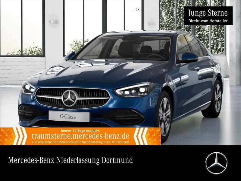 Blau Gebraucht 2024 Mercedes C300e Avantgarde Limousine | 38.490 € (Superpreis) - Bild 1/3