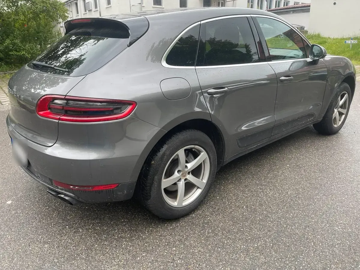 Gebraucht Porsche Macan S 258 PS (189 kW) 2014 Grau SUV