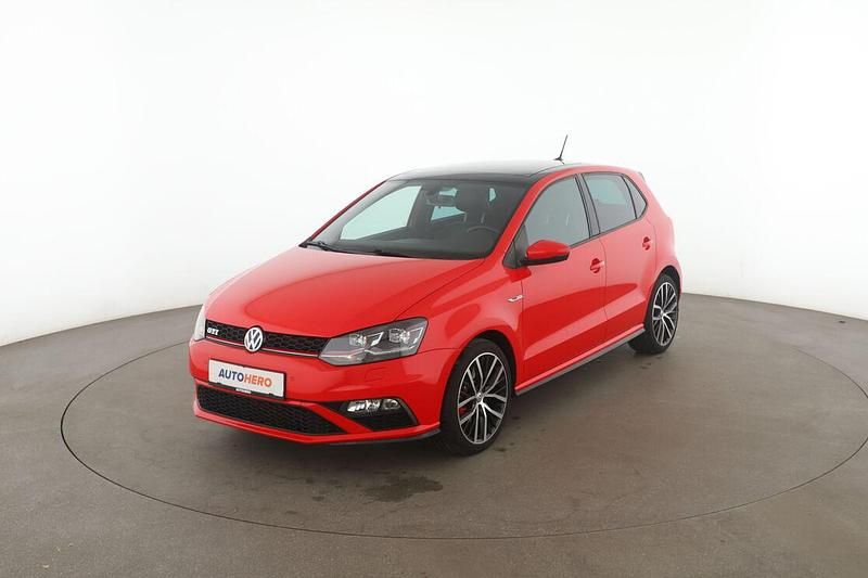 Rot Gebraucht 2016 VW Polo GTI Limousine | 15.890 € (Teuer) - Bild 1/3