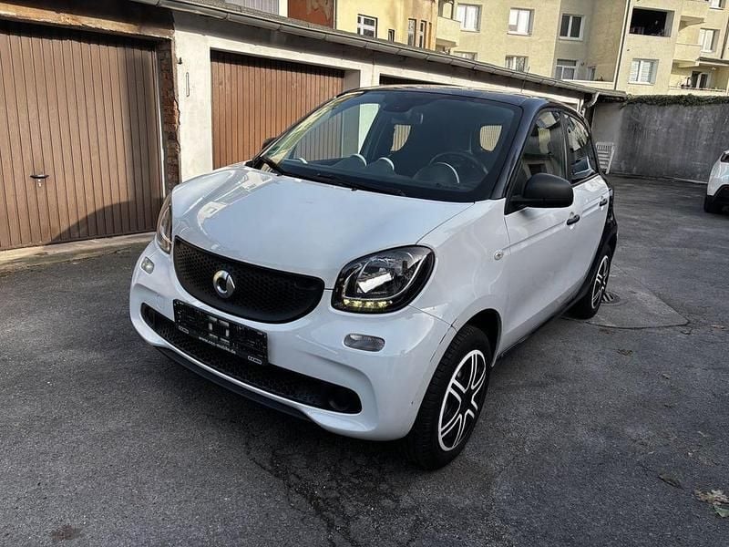 Gebraucht Smart ForFour Edition #1 71 PS (52 kW) 2015 Weiß Kleinwagen