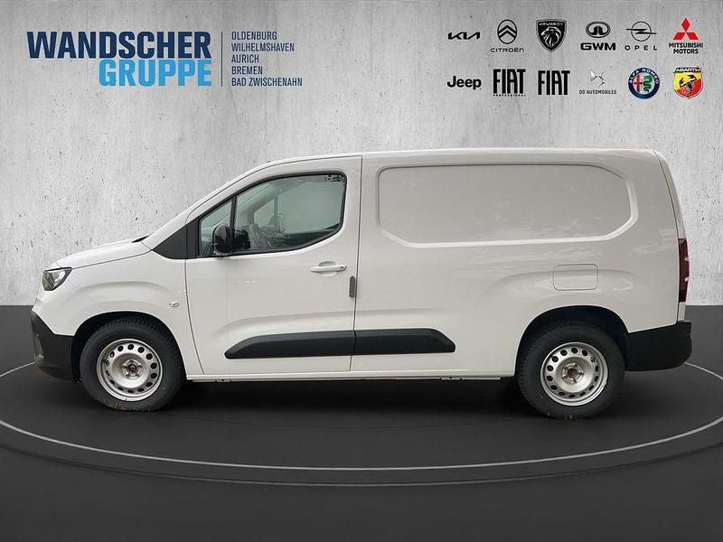 Neu Fiat Doblò 102 PS (75 kW) 2025 Weißandere Van / Kleinbus