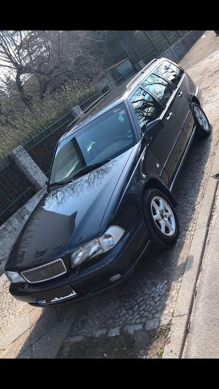Gebraucht Volvo V70 170 PS (125 kW) 1998 Schwarz Kombi