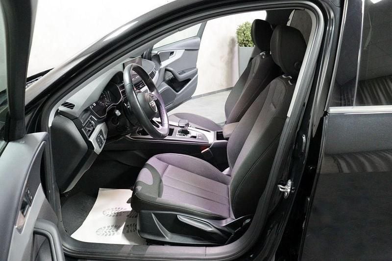 Second-hand Audi A4 150 CP (110 kW) 2022 Negru Break