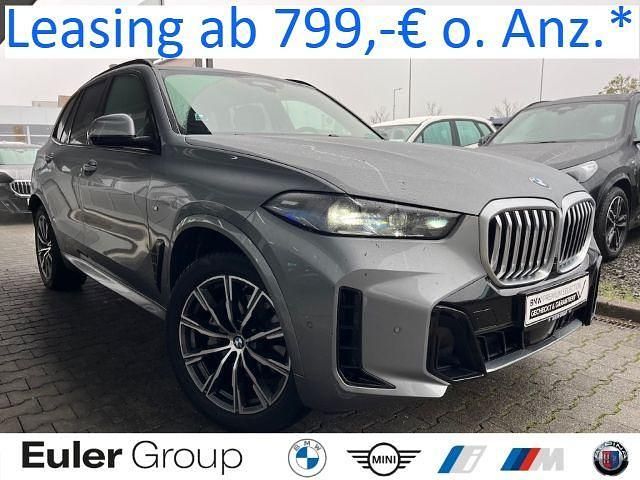 Grau Gebraucht 2025 BMW X5 M Sport SUV | 80.889 € (Superpreis) - Bild 1/4