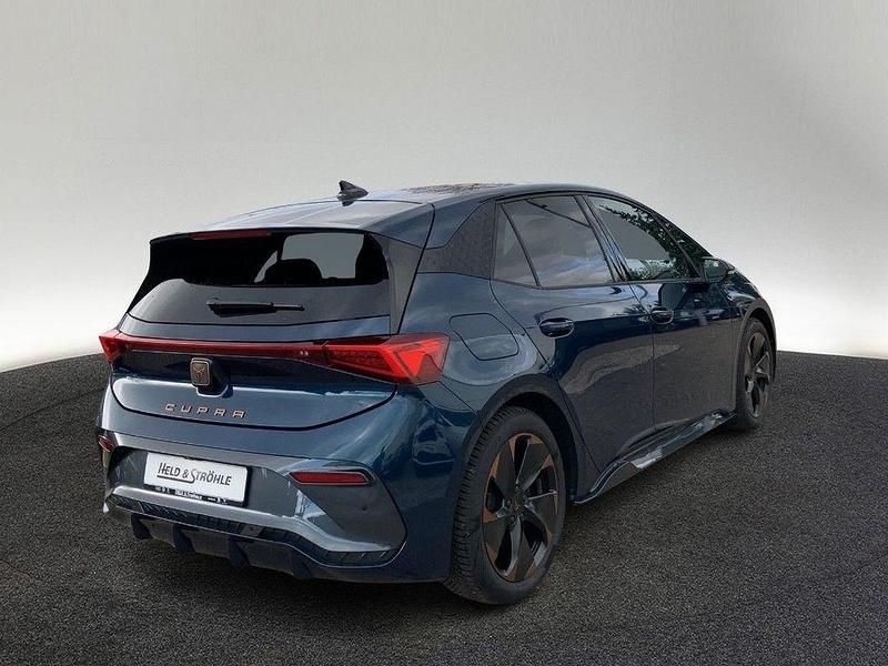 Second-hand Cupra Born 169 kW (231 CP) 2025 Albastru Hatchback