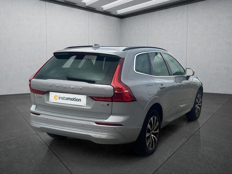 Gebraucht Volvo XC60 Core 250 PS (183 kW) 2024 Grau SUV
