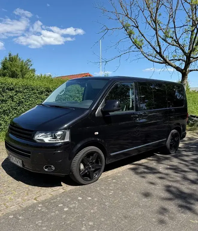 Gebraucht VW Multivan Highline 179 PS (131 kW) 2015 Schwarz Van / Kleinbus