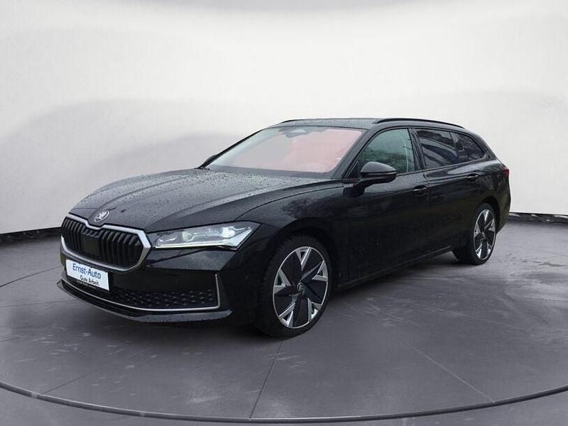 Gebraucht Skoda Superb Selection 193 PS (141 kW) 2024 Ebony schwarz metallic Kombi