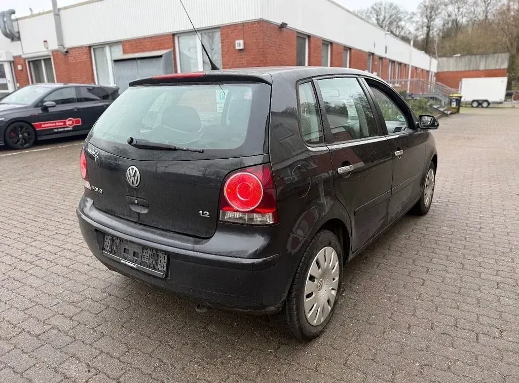 Gebraucht VW Polo Comfortline 64 PS (47 kW) 2007 Schwarz Kleinwagen