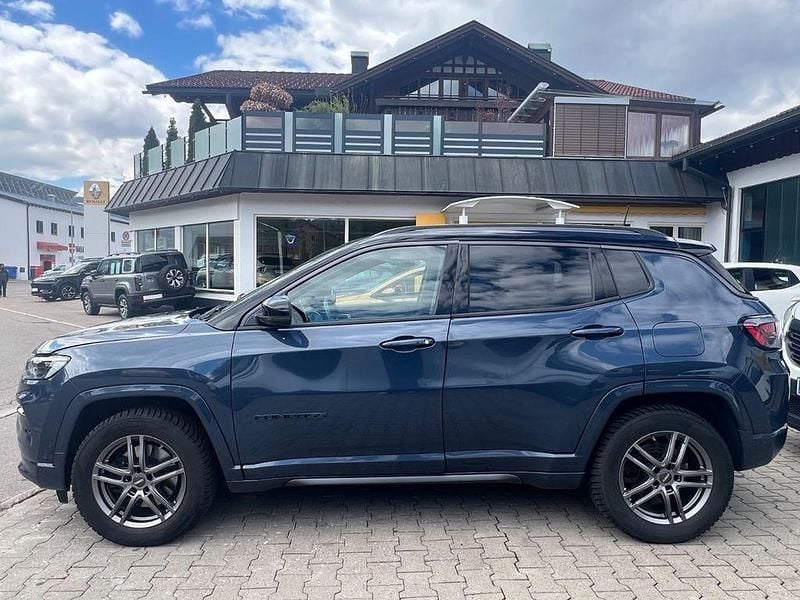 Gebraucht Jeep Compass 179 PS (131 kW) 2021 Blau SUV