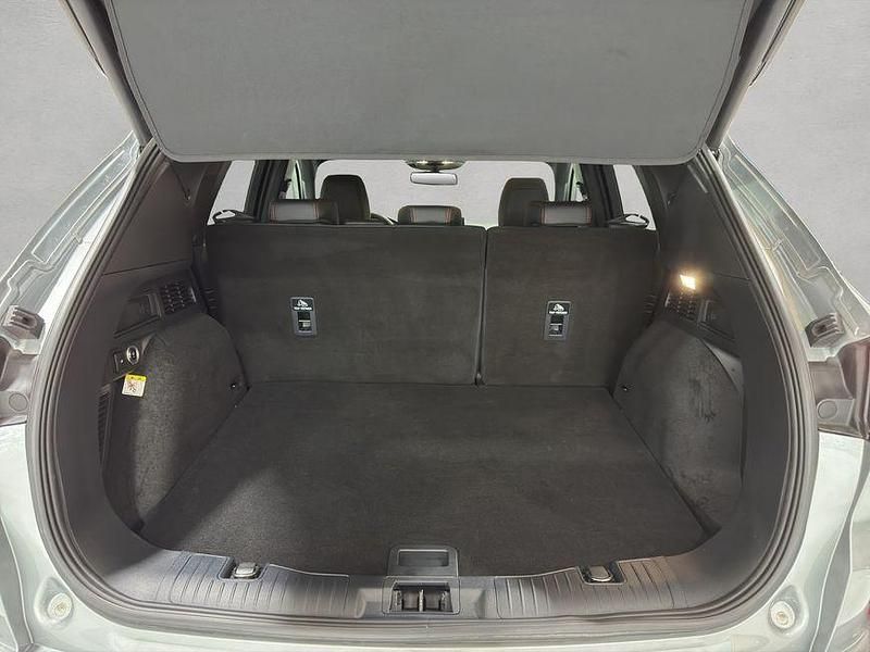 Używany Ford Kuga ST-Line X 151 KM (111 kW) 2024 Srebrny SUV