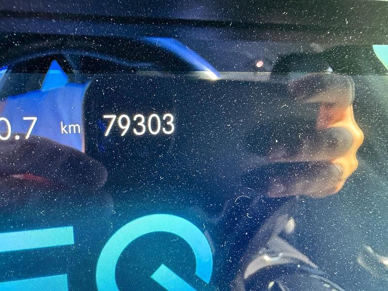 Gebraucht Mercedes E300 Avantgarde 320 PS (235 kW) 2021 Schwarz Kombi