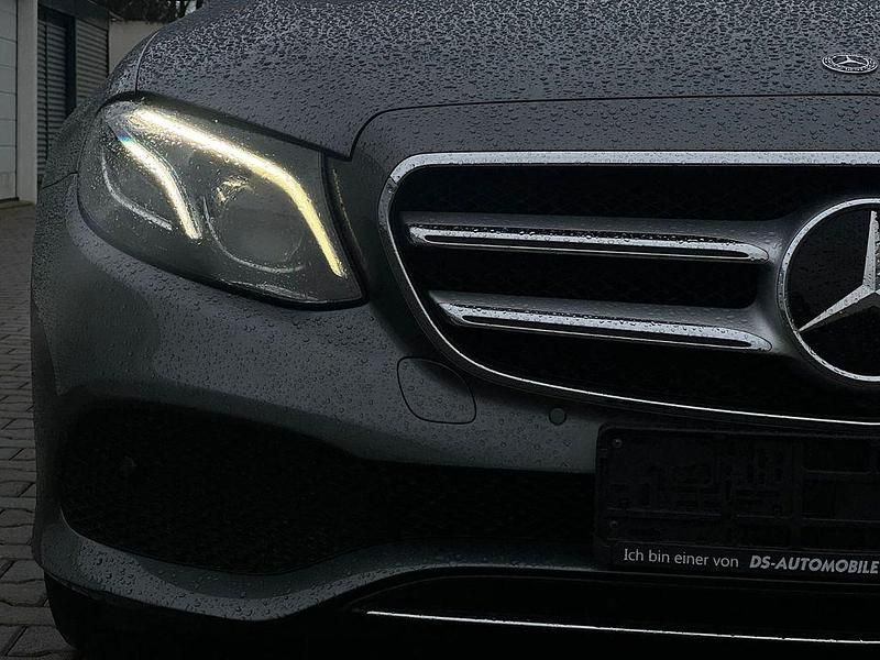 Usata Mercedes E350 258 CV (189 kW) 2017 Grigio Station wagon
