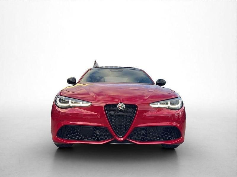 Neu Alfa Romeo Giulia 280 PS (205 kW) 2026 Rot Limousine