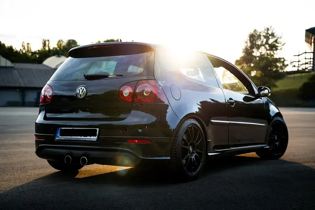 Occasion VW Golf IV R 250 ch (183 kW) 2006 Noir Berline