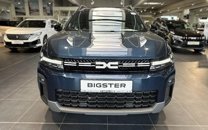 Neu Dacia Bigster Journey 140 PS (102 kW) 2025 Blau SUV