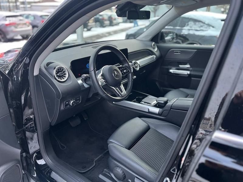 Gebraucht Mercedes EQB250 139 kW (190 PS) 2022 Schwarz SUV