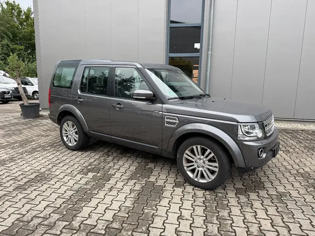 Gebraucht Land Rover Discovery 4 HSE 256 PS (188 kW) 2016 Grau SUV