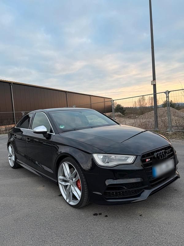 Gebraucht Audi S3 300 PS (220 kW) 2015 Schwarz Limousine