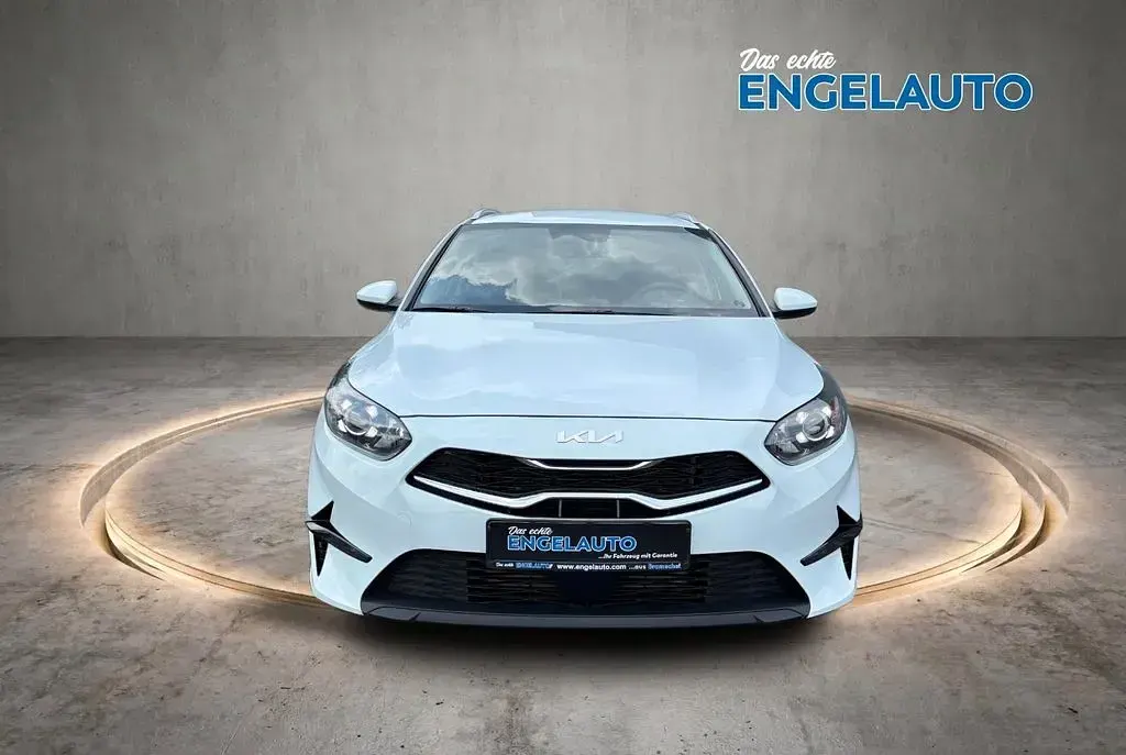 Neu Kia Ceed Sportswagon Vision 140 PS (102 kW) 2025 Weiß Kombi