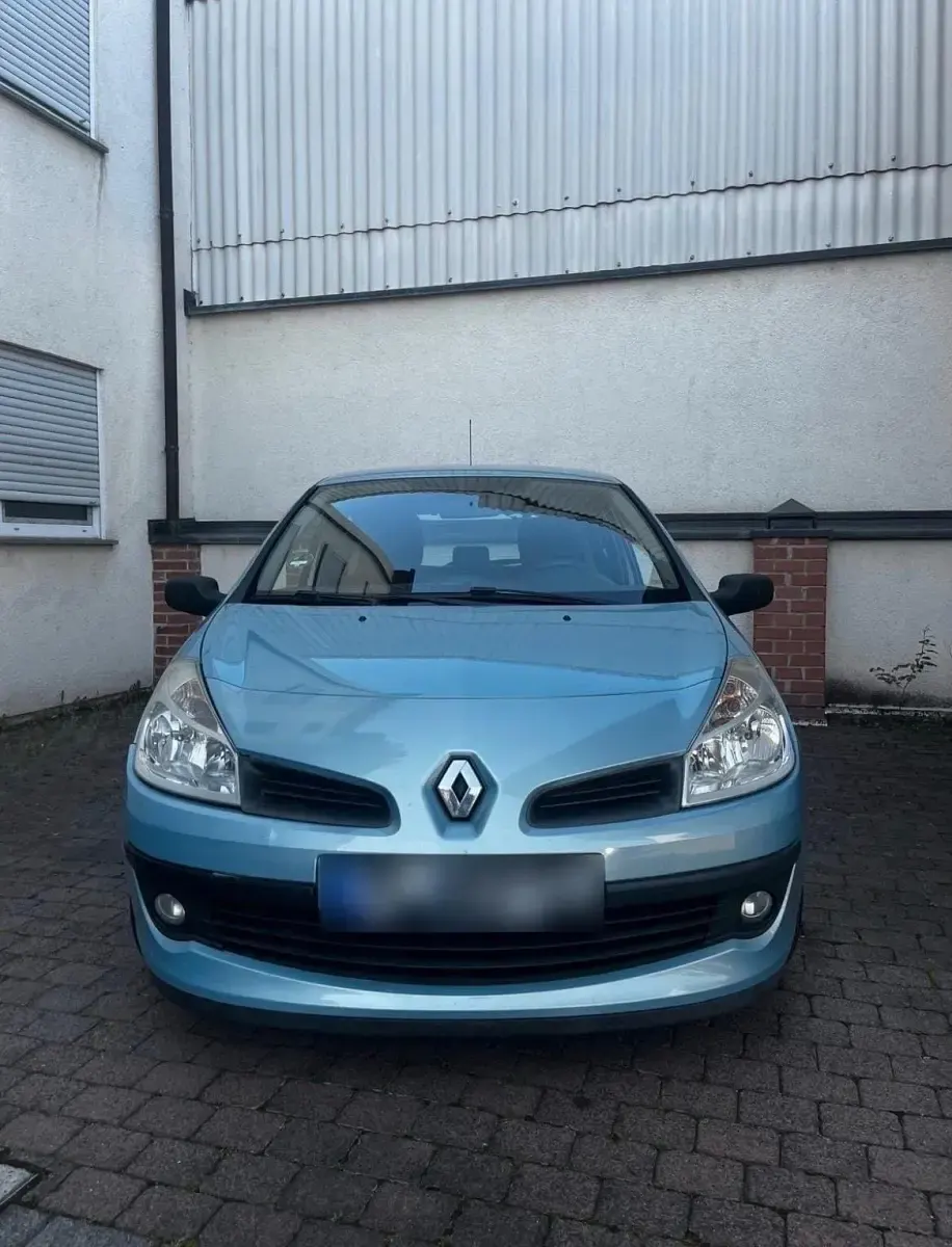 Gebraucht Renault Clio LIMITED 75 PS (55 kW) 2008 Grün Kleinwagen