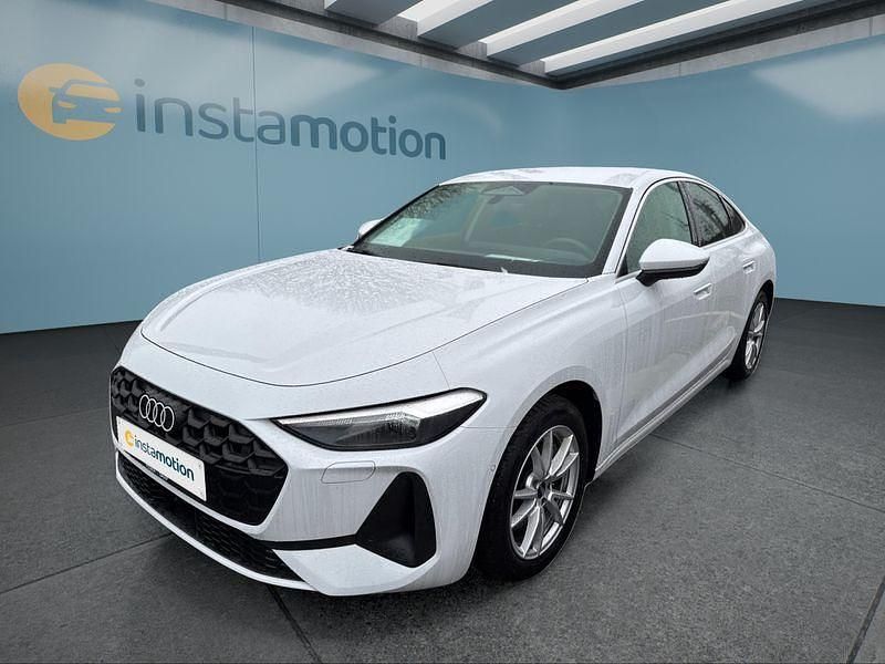 Weiß Gebraucht 2025 Audi A5 Limousine | 41.649 € - Bild 1/4