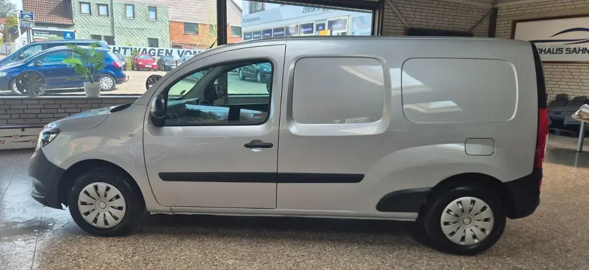 Gebraucht Mercedes Citan 111 110 PS (80 kW) 2017 Silber Van / Kleinbus