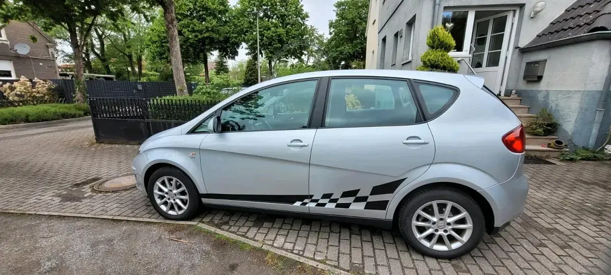 Gebraucht Seat Altea 160 PS (117 kW) 2011 Silber SUV
