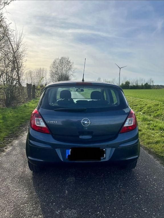 Second-hand Opel Corsa 80 CP (58 kW) 2009 Albastru Hatchback