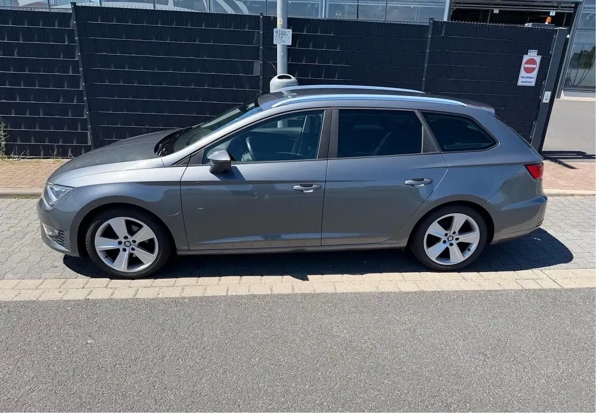Gebraucht Seat Leon ST FR 122 PS (89 kW) 2014 Grau Kombi