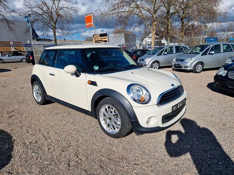 Second-hand Mini One D 90 CP (66 kW) 2011 Bej Hatchback