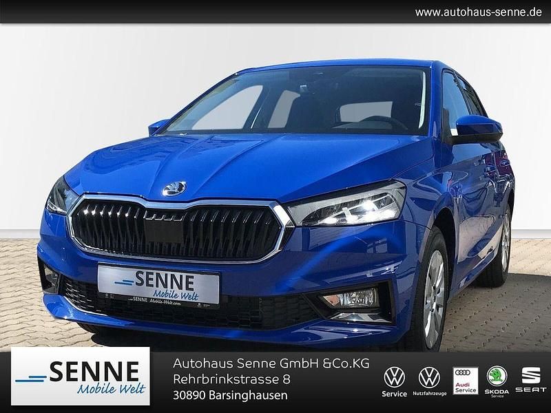 Blau Neu 2025 Skoda Fabia Essence Limousine | 18.450 € (Fairer Preis) - Bild 1/4