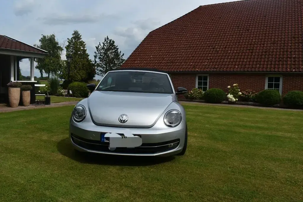 Gebraucht VW Beetle Exclusive 140 PS (102 kW) 2014 Silber Kleinwagen
