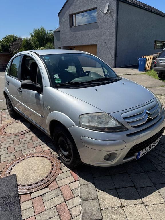 Silber Gebraucht 2007 Citroën C3 Exclusive Kleinwagen | 1.200 € (Guter Preis) - Bild 1/4