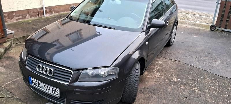 Gebraucht Audi A3 140 PS (102 kW) 2004 Schwarz Coupé