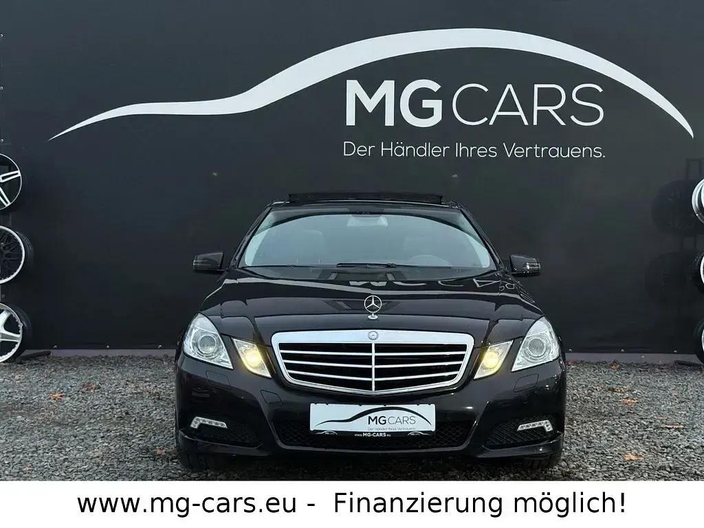 Gebraucht Mercedes E350 Avantgarde 292 PS (214 kW) 2010 Obsidianschwarz Limousine