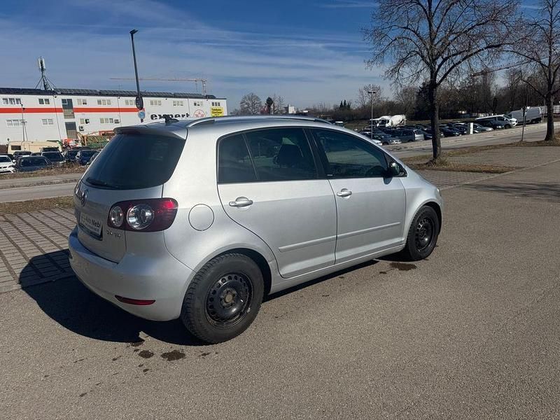 Gebraucht VW Golf Plus Cross Style 140 PS (102 kW) 2011 Reflexsilber metallic Van / Kleinbus