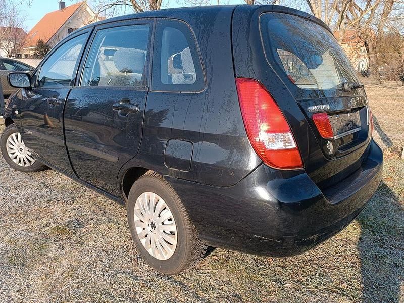 Gebraucht Suzuki Liana Comfort 106 PS (77 kW) 2003 Schwarz Van / Kleinbus