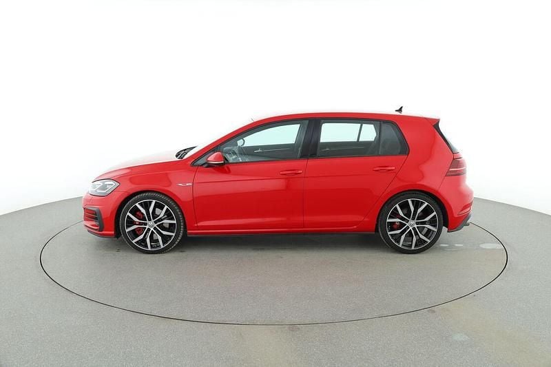 Gebraucht VW Golf VII GTI 2019 Rot Limousine