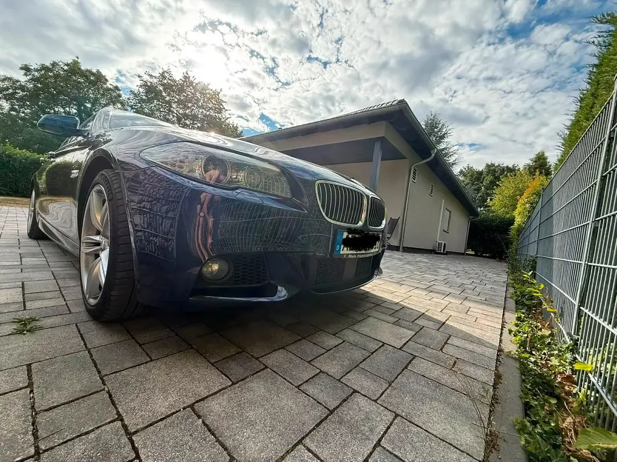 Gebraucht BMW 535 M Sport 313 PS (230 kW) 2011 Blau Kombi