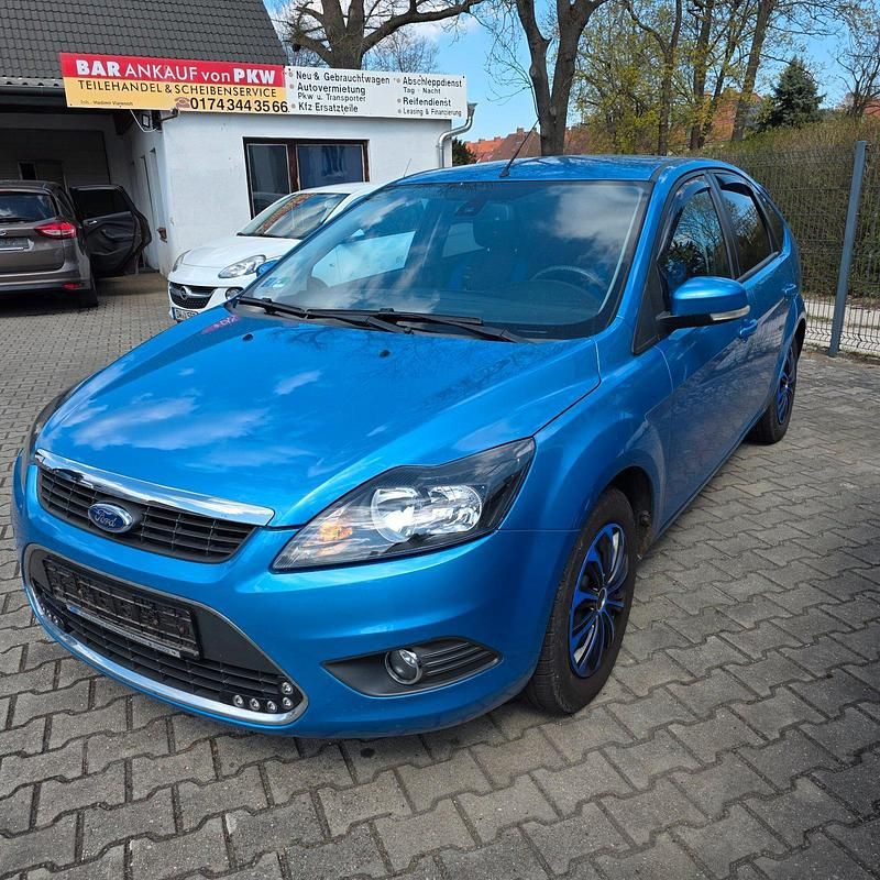 Usata Ford Focus 100 CV (73 kW) 2010 Blu Station wagon