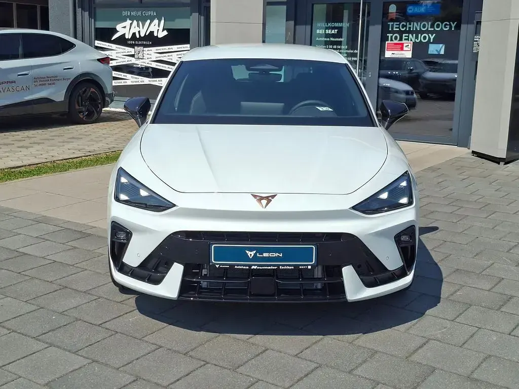 Neu Cupra Leon 150 PS (110 kW) 2026 Weiß Limousine