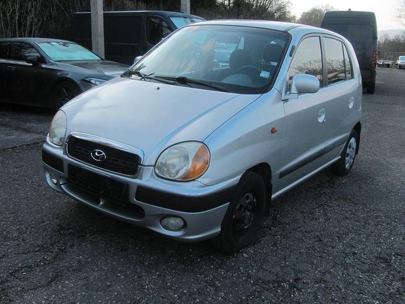 Gebraucht Hyundai Atos 58 PS (42 kW) 2002 Silber Kleinwagen