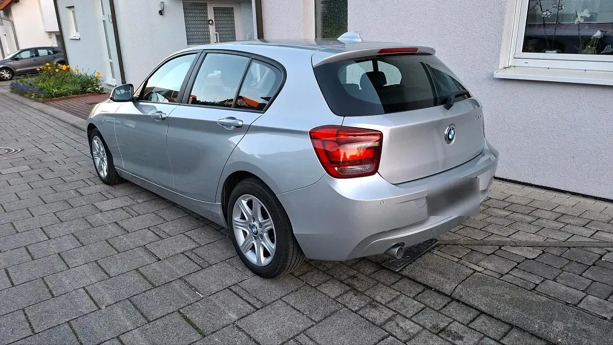 Używany BMW 116 116 KM (85 kW) 2012 Srebrny Hatchback