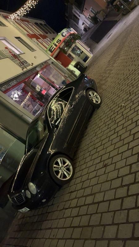 Blau Gebraucht 2000 Mercedes CLK200 Elegance Coupé | 1.099 € (Superpreis) - Bild 1/4