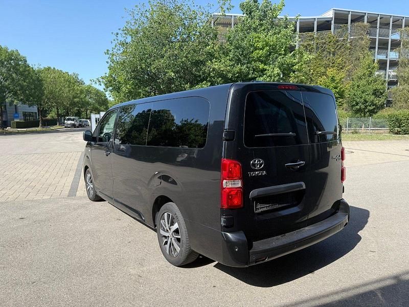 Gebraucht Toyota Proace 177 PS (130 kW) 2018 Schwarz Van / Kleinbus