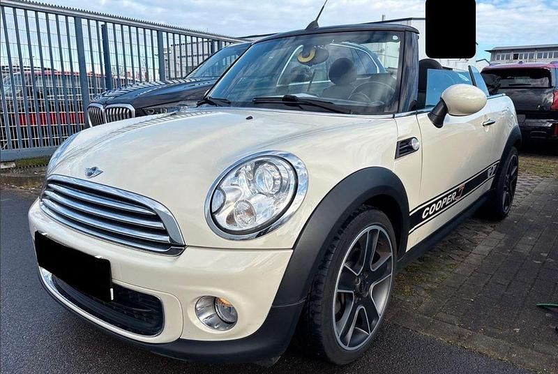 Gebraucht Mini One Cabriolet 98 PS (72 kW) 2011 Weiß Cabrio